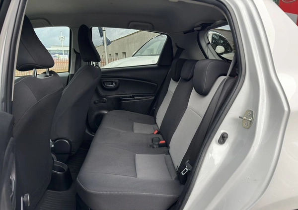 Toyota Yaris cena 58900 przebieg: 79058, rok produkcji 2018 z Wołczyn małe 211